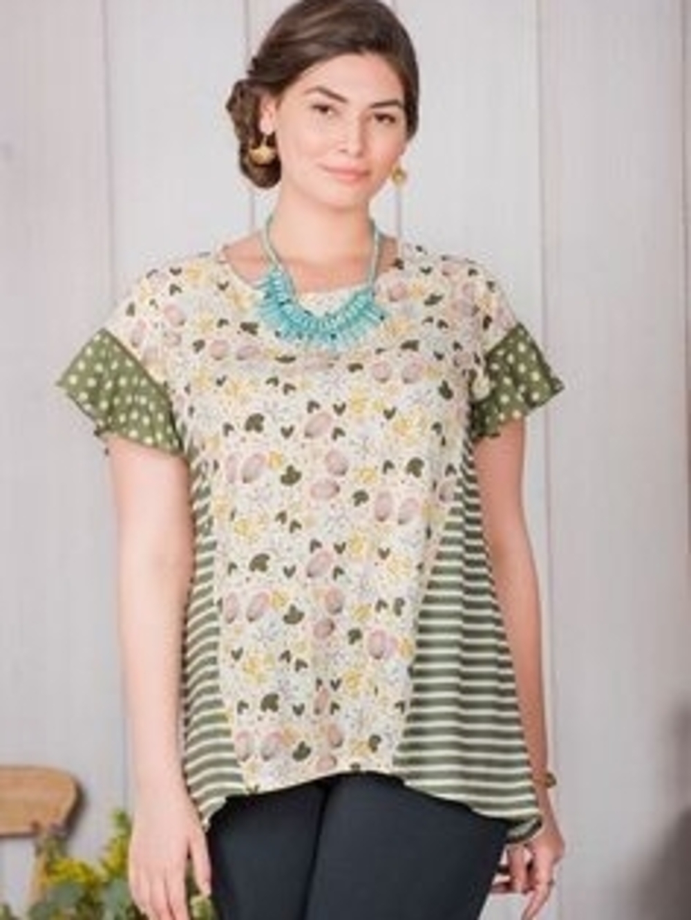 Matilda Jane Gentle Breeze Green Floral & Stripe Short Sleeve Top Size Medium